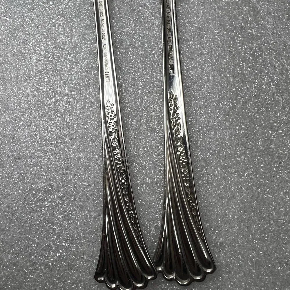 Set Of 2 Oneida Distinction Deluxe SPRING GLEN Stainless Salad Forks 6 7/8